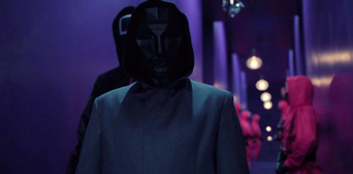 Обзор “Игра в кальмара” 2 сезон. Сражаясь с капитализмом сами превратились в “дракона”? 